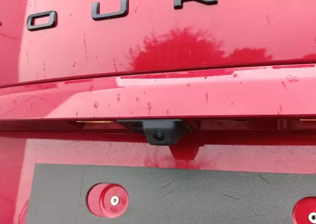 FORD Tourneo Courier 1.0 EcoBoost Titanium