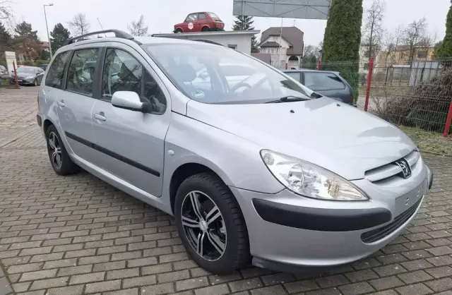 PEUGEOT 307 