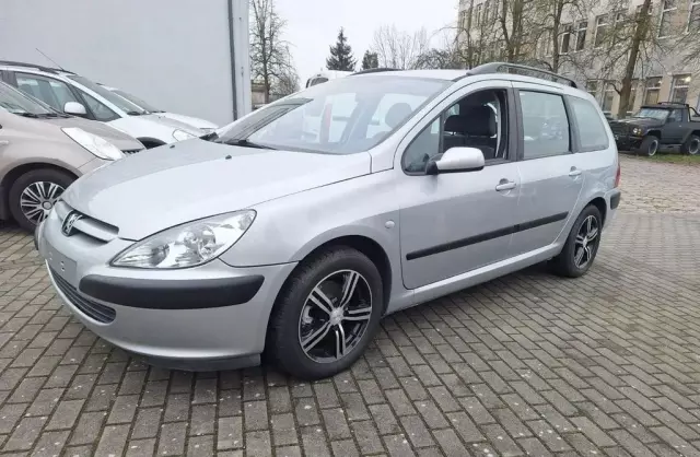 PEUGEOT 307 