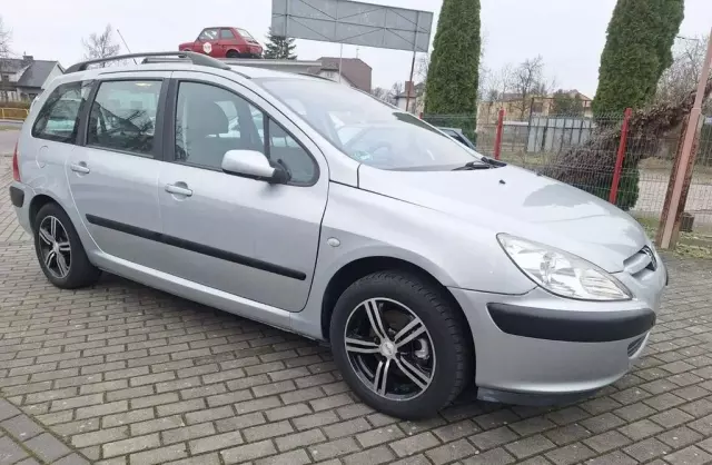 PEUGEOT 307 