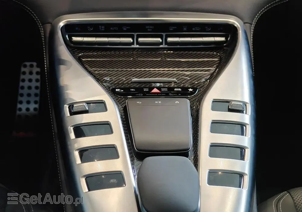 MERCEDES-BENZ AMG GT 