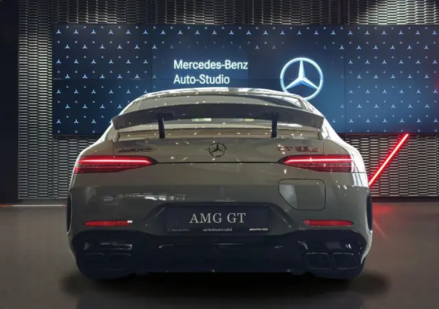 MERCEDES-BENZ AMG GT 