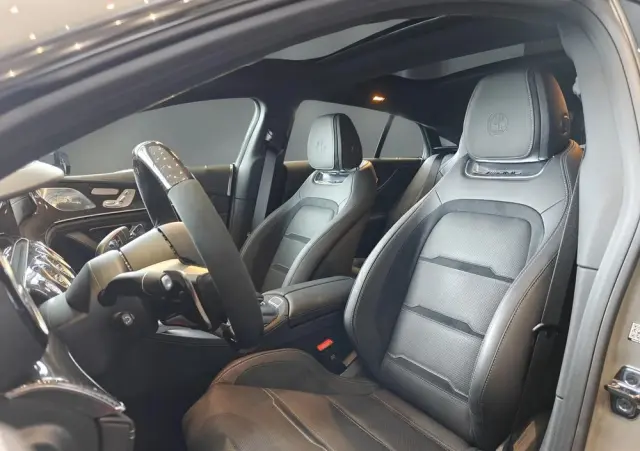 MERCEDES-BENZ AMG GT 