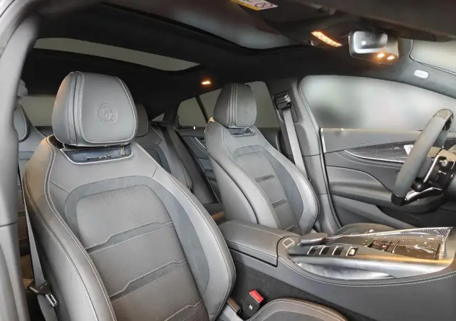 MERCEDES-BENZ AMG GT 