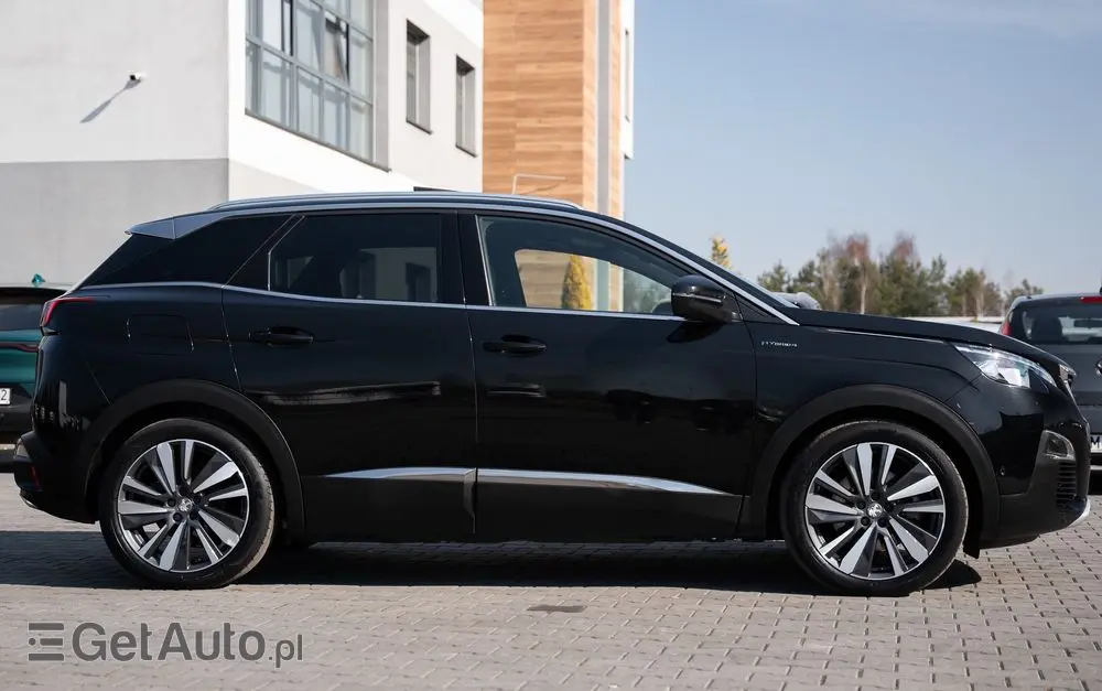 PEUGEOT 3008 1.6 PureTech Hybrid4 PHEV GT Pack S&S EAT8