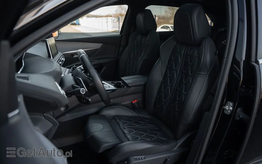 PEUGEOT 3008 1.6 PureTech Hybrid4 PHEV GT Pack S&S EAT8
