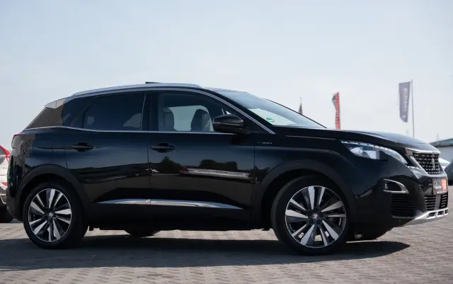 PEUGEOT 3008 1.6 PureTech Hybrid4 PHEV GT Pack S&S EAT8