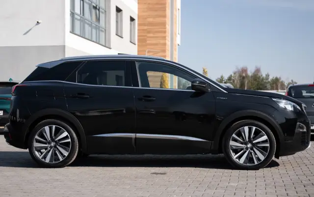 PEUGEOT 3008 1.6 PureTech Hybrid4 PHEV GT Pack S&S EAT8