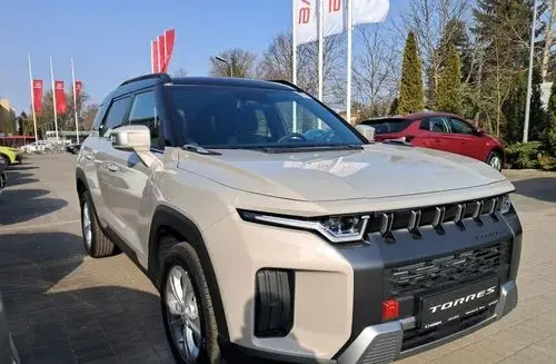 SSANGYONG/KGM Torres 