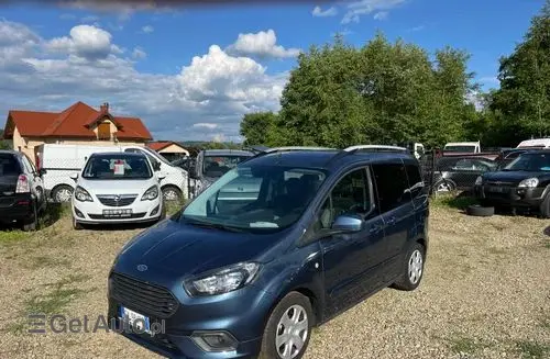 FORD Tourneo Courier 