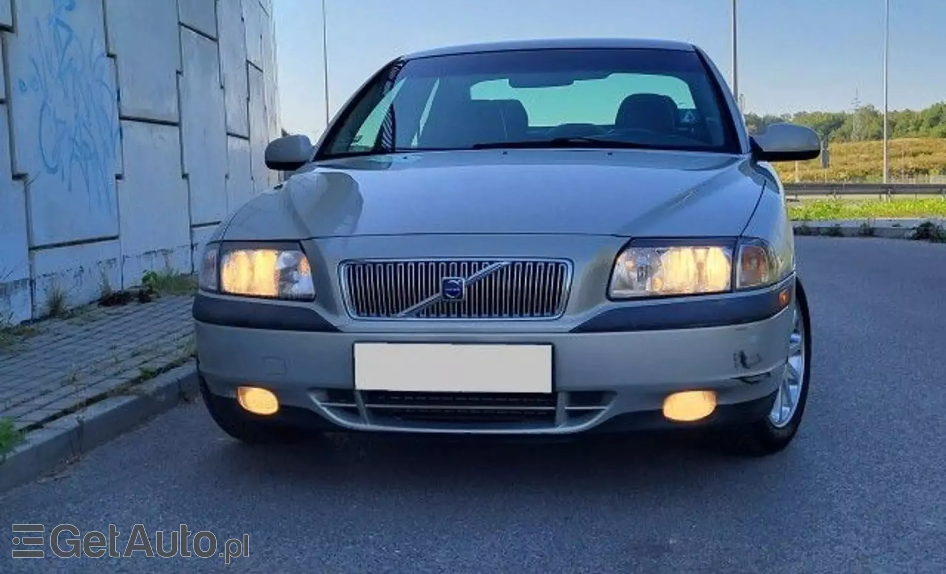 VOLVO S80 