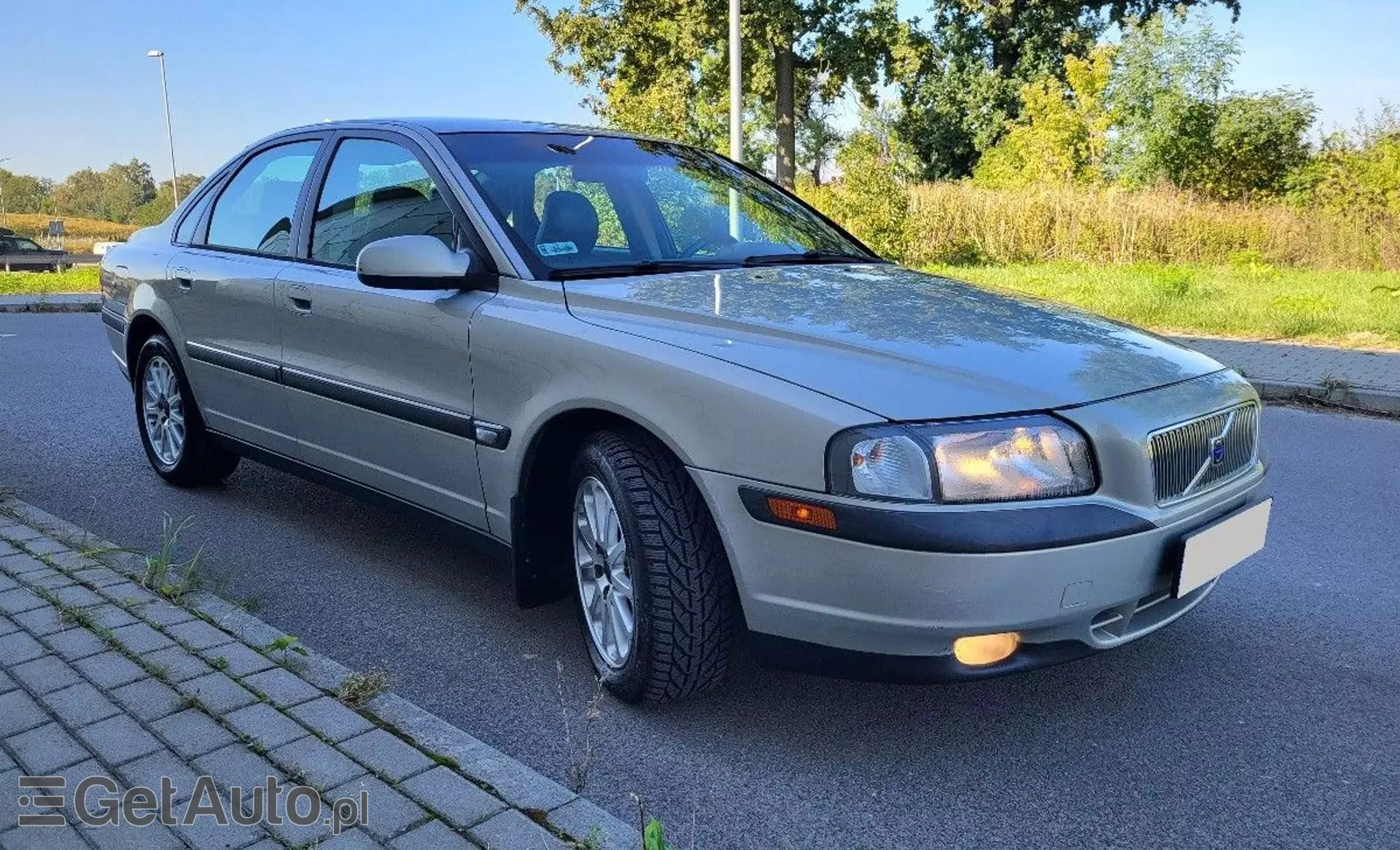 VOLVO S80 
