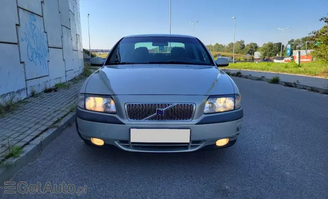 VOLVO S80 