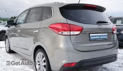 KIA Carens 