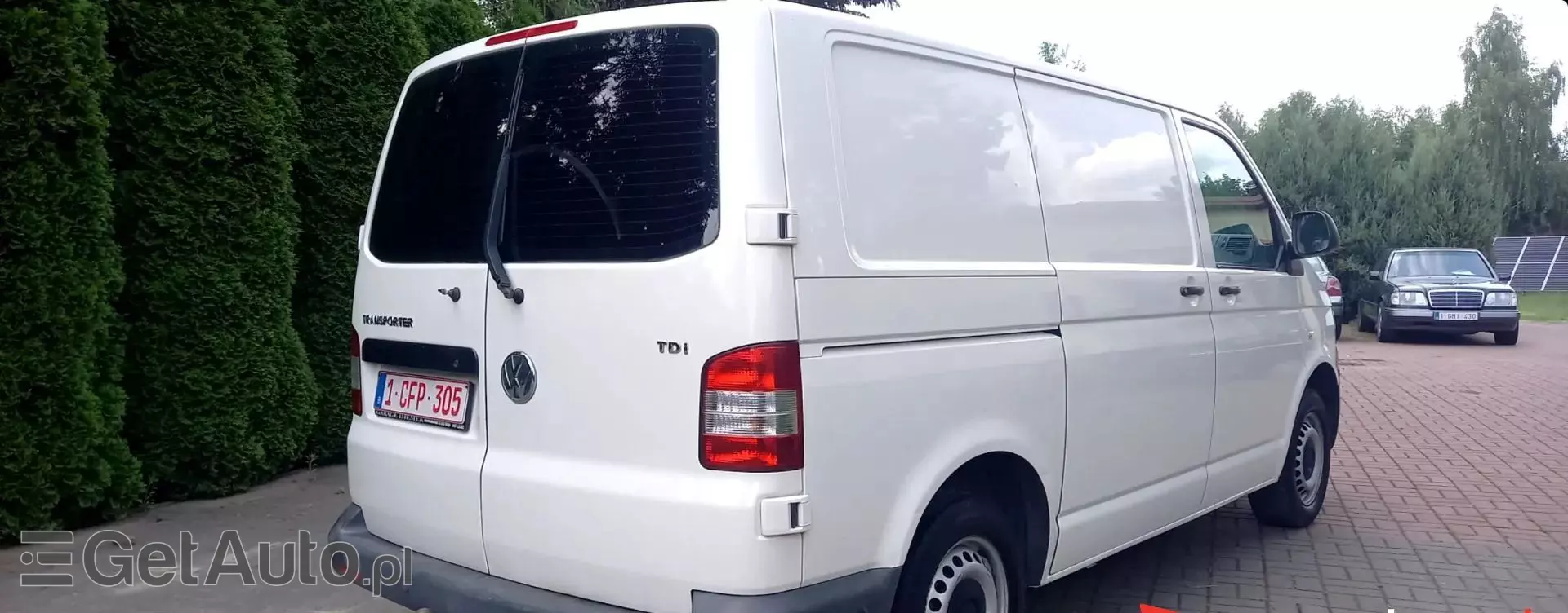 VOLKSWAGEN Transporter 
