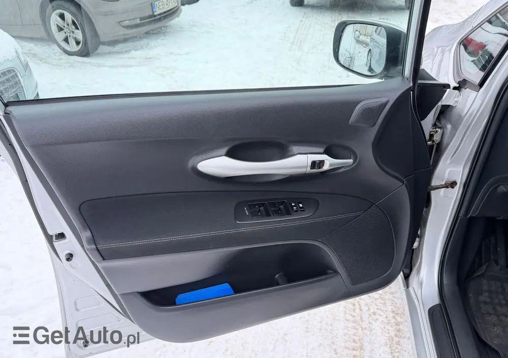 TOYOTA Auris 1.33 VVT-i Life