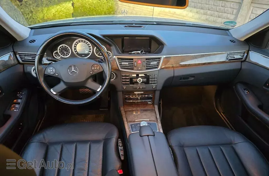 MERCEDES-BENZ Klasa E 