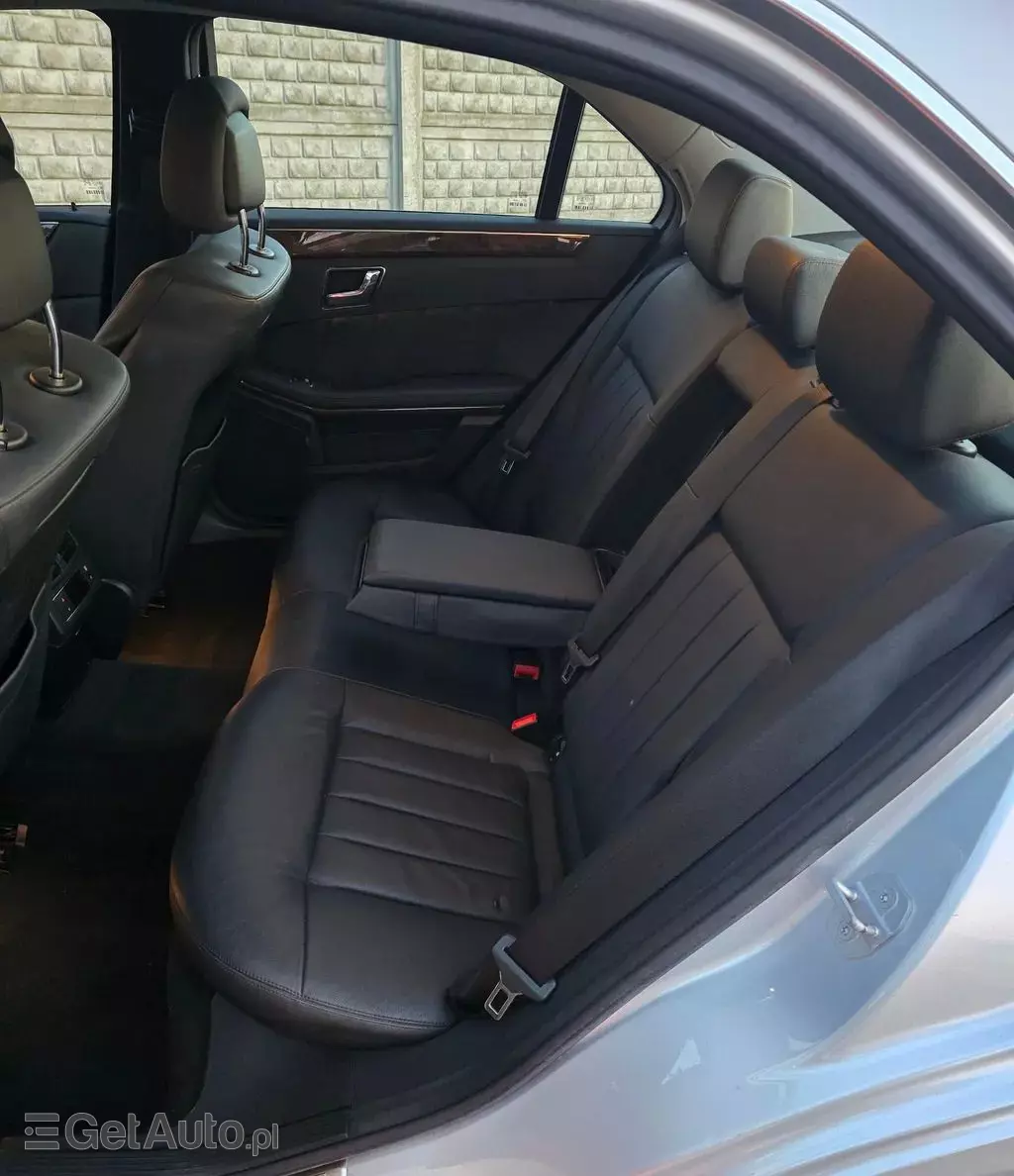 MERCEDES-BENZ Klasa E 