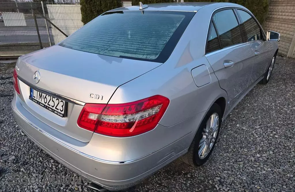 MERCEDES-BENZ Klasa E 