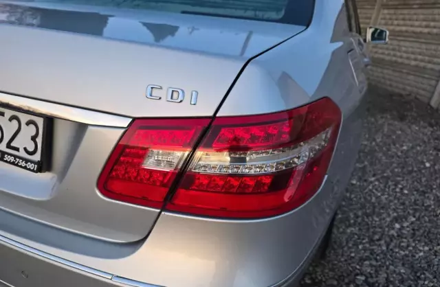 MERCEDES-BENZ Klasa E 