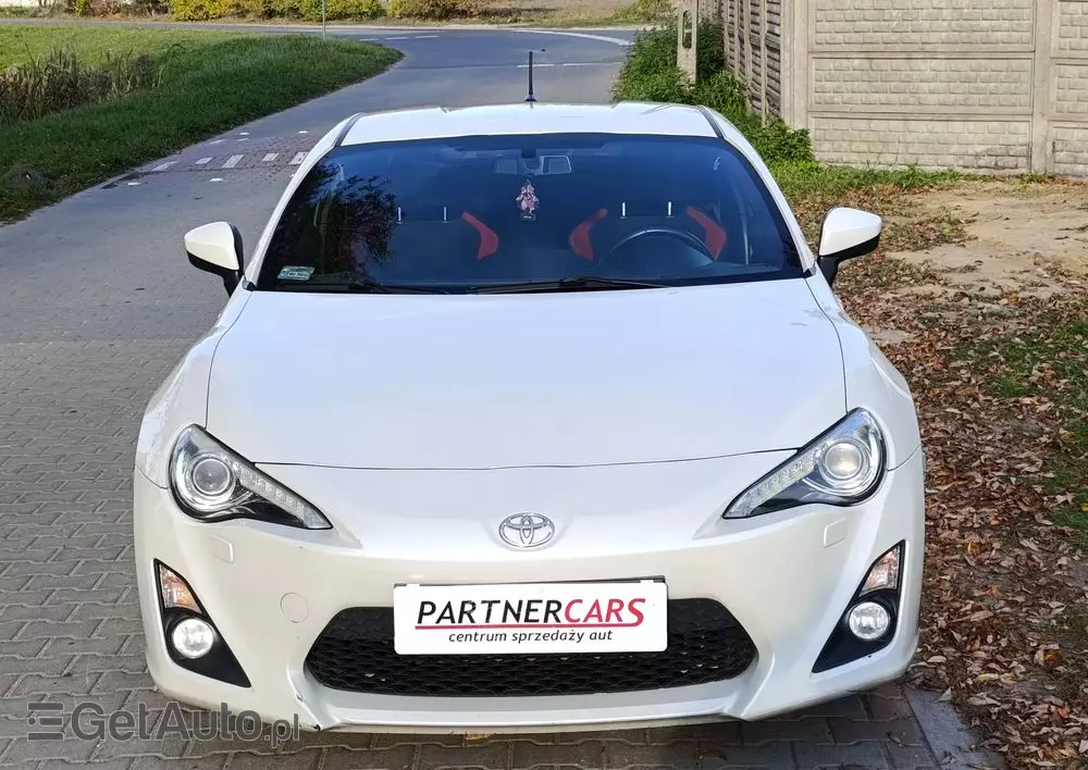 TOYOTA GT86 