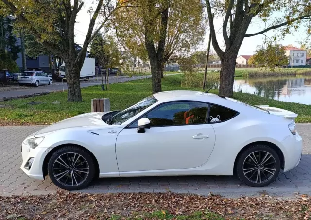 TOYOTA GT86 
