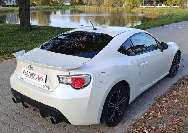 TOYOTA GT86 