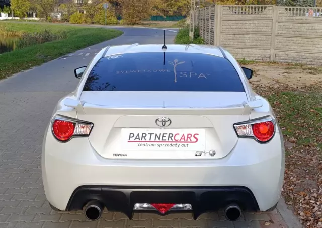 TOYOTA GT86 