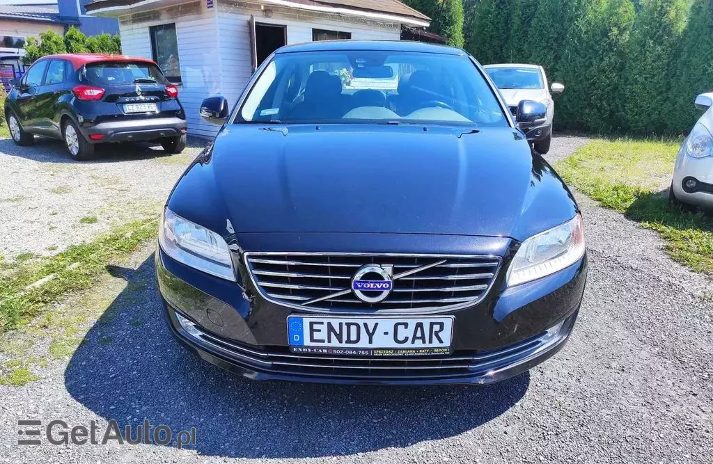 VOLVO S80 