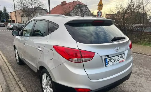 HYUNDAI Ix35 