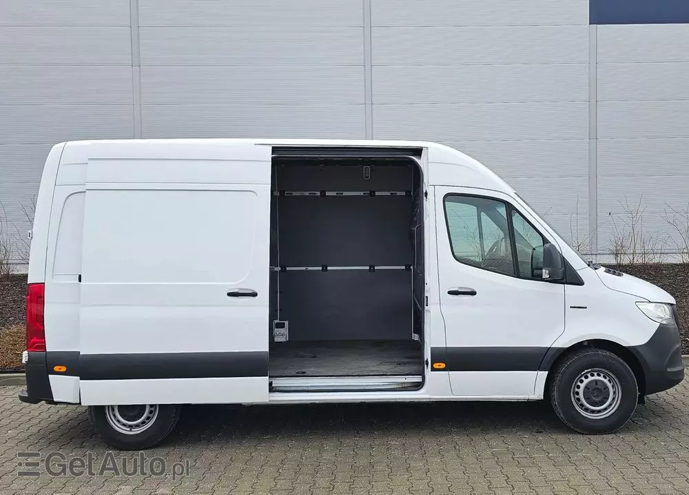 MERCEDES-BENZ ESPRINTER 