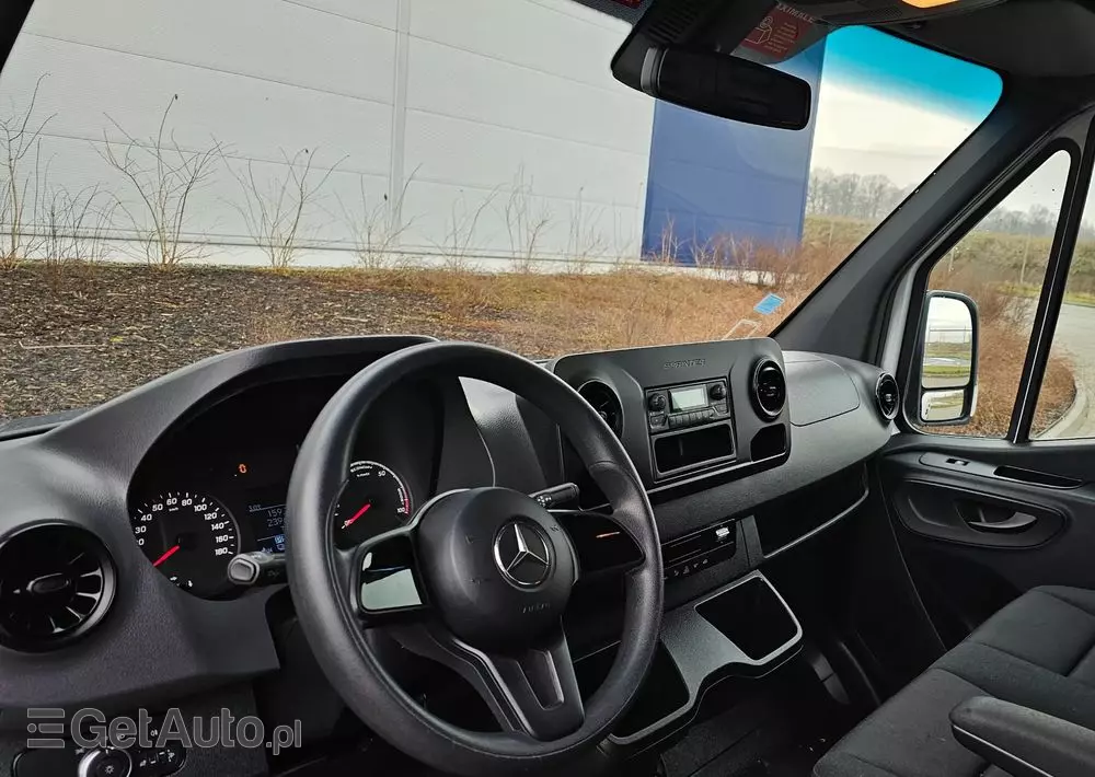 MERCEDES-BENZ ESPRINTER 