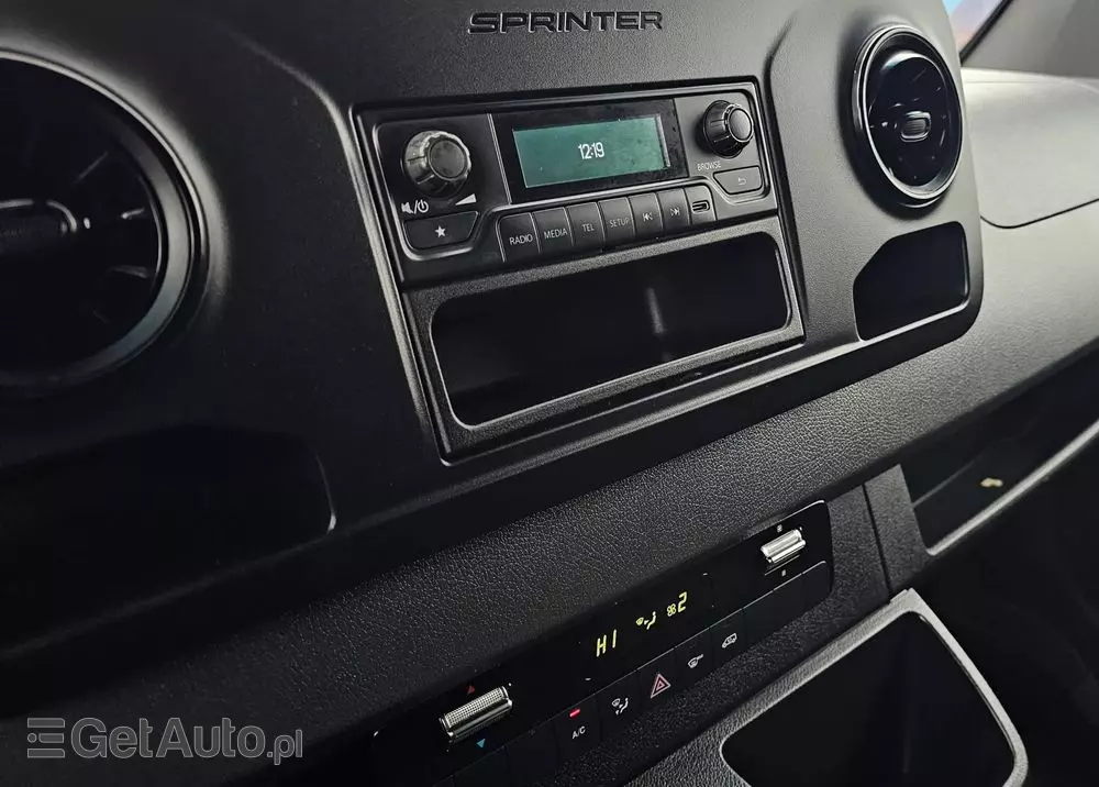 MERCEDES-BENZ ESPRINTER 