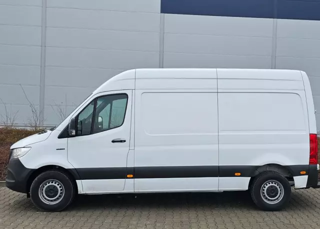 MERCEDES-BENZ ESPRINTER 