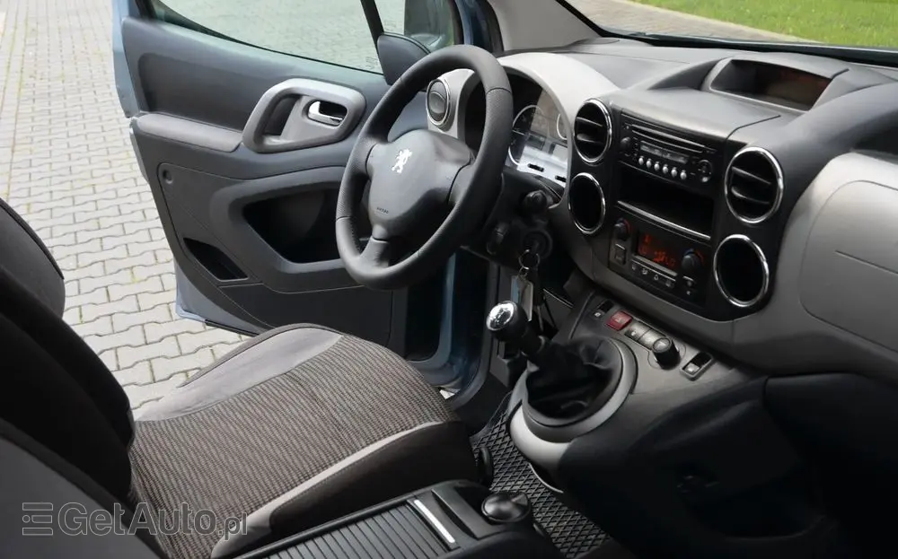 PEUGEOT Partner 1.6 HDi Outdoor