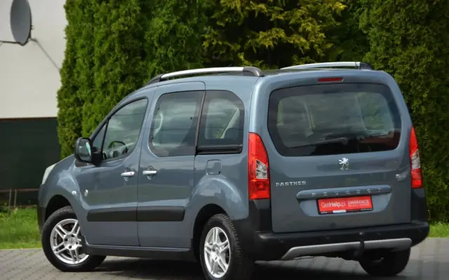 PEUGEOT Partner 1.6 HDi Outdoor