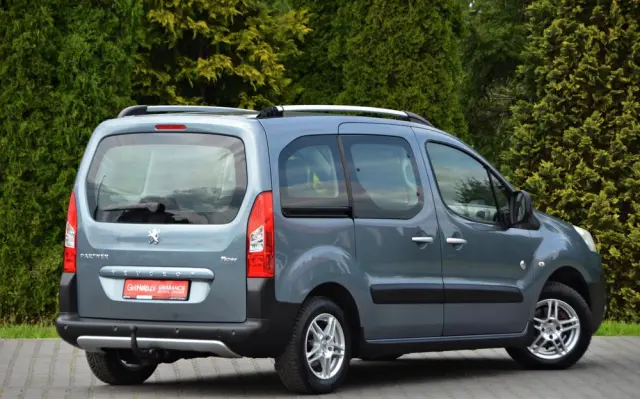 PEUGEOT Partner 1.6 HDi Outdoor