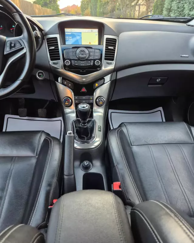 CHEVROLET Cruze 1.4 T LT+