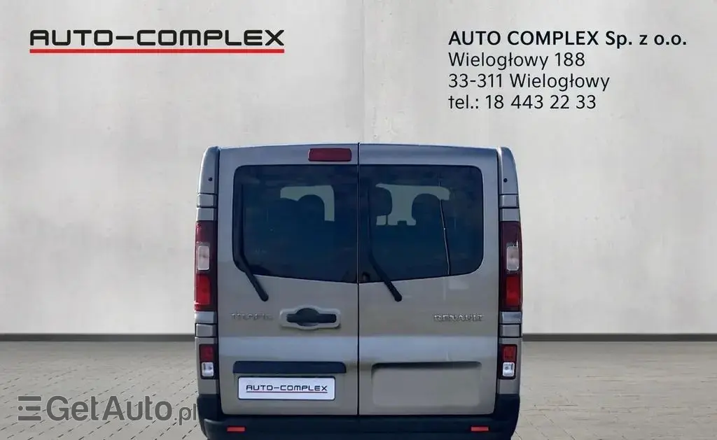 RENAULT Trafic 