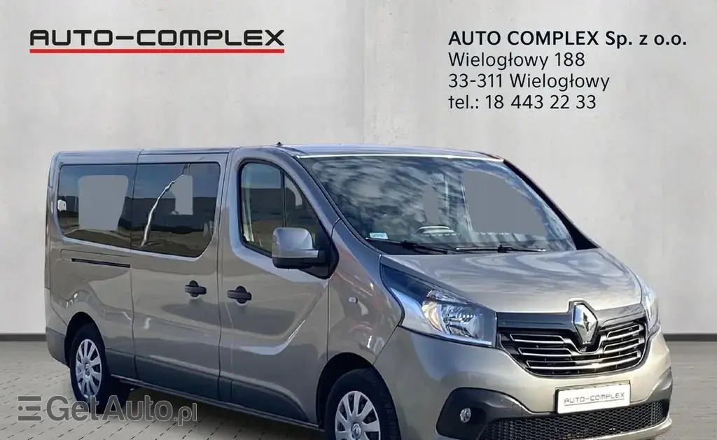 RENAULT Trafic 