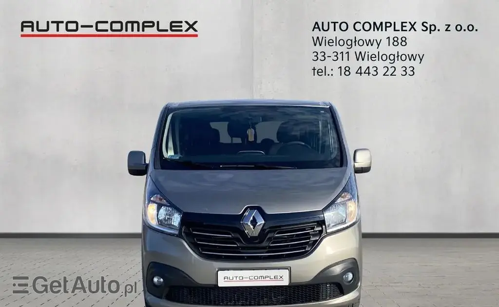 RENAULT Trafic 