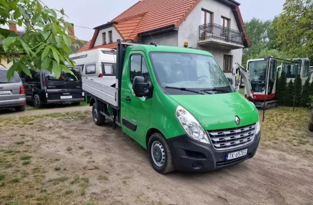 RENAULT Master 