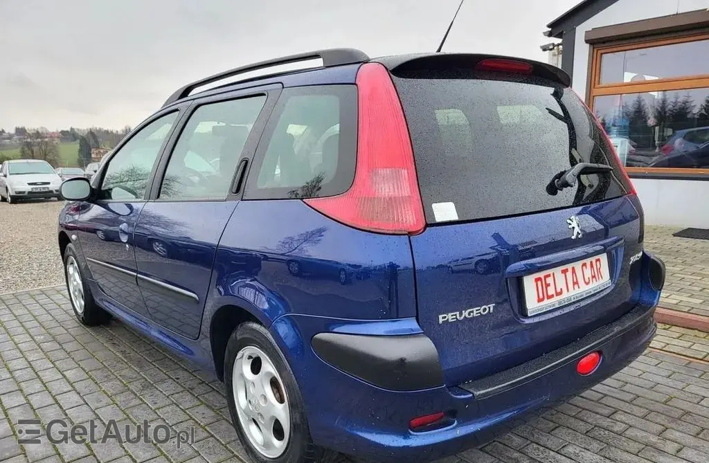 PEUGEOT 206 