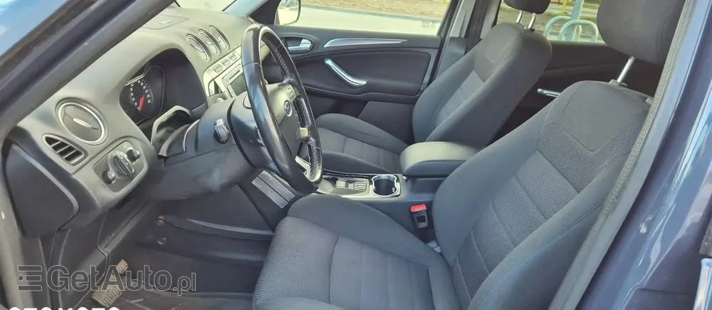 FORD S-Max 2.0 TDCi Titanium