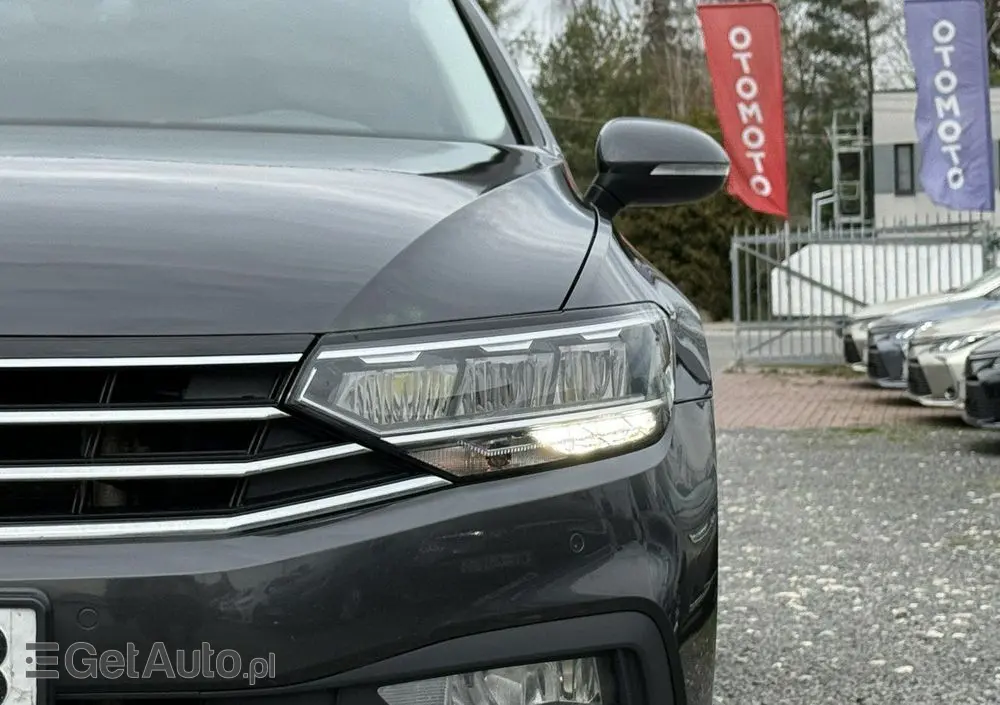 VOLKSWAGEN Passat 2.0 TSI Elegance DSG