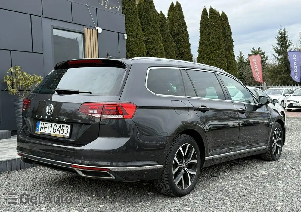 VOLKSWAGEN Passat 2.0 TSI Elegance DSG