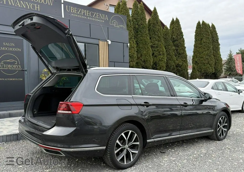 VOLKSWAGEN Passat 2.0 TSI Elegance DSG