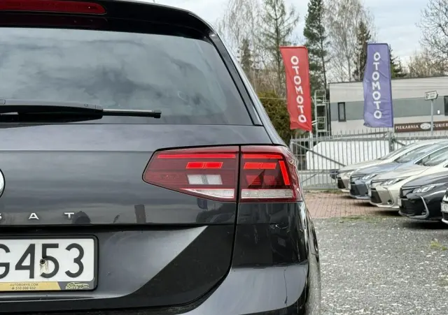 VOLKSWAGEN Passat 2.0 TSI Elegance DSG