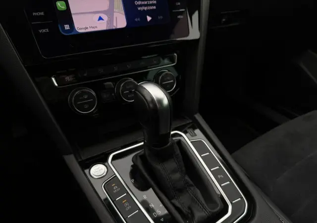 VOLKSWAGEN Passat 2.0 TSI Elegance DSG