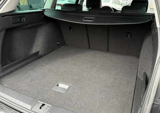 VOLKSWAGEN Passat 2.0 TSI Elegance DSG